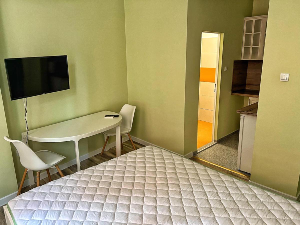 Студио Top City Center Plovdiv Eksteriør billede